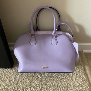 Also purple purse.